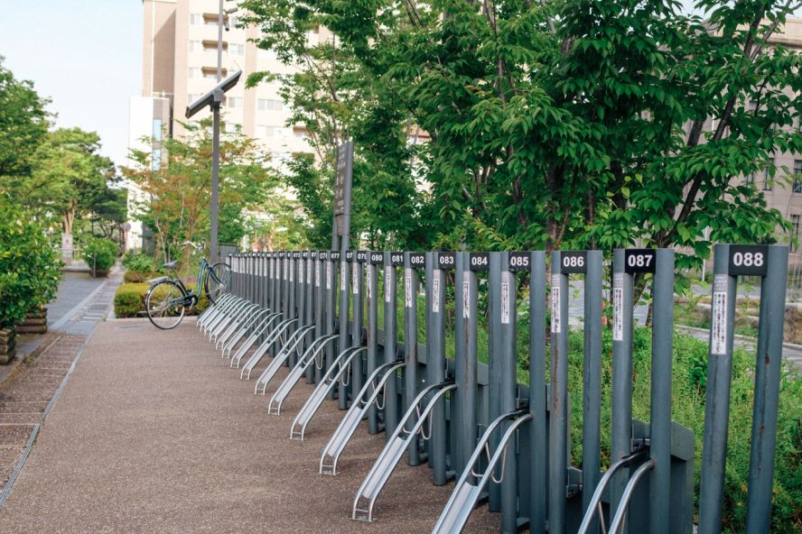Snapshots of bicycles in Kyoto from June 2024