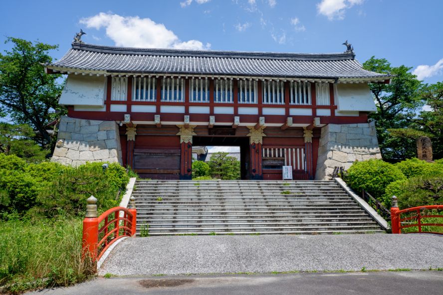 Fushimi Momoyama Castle